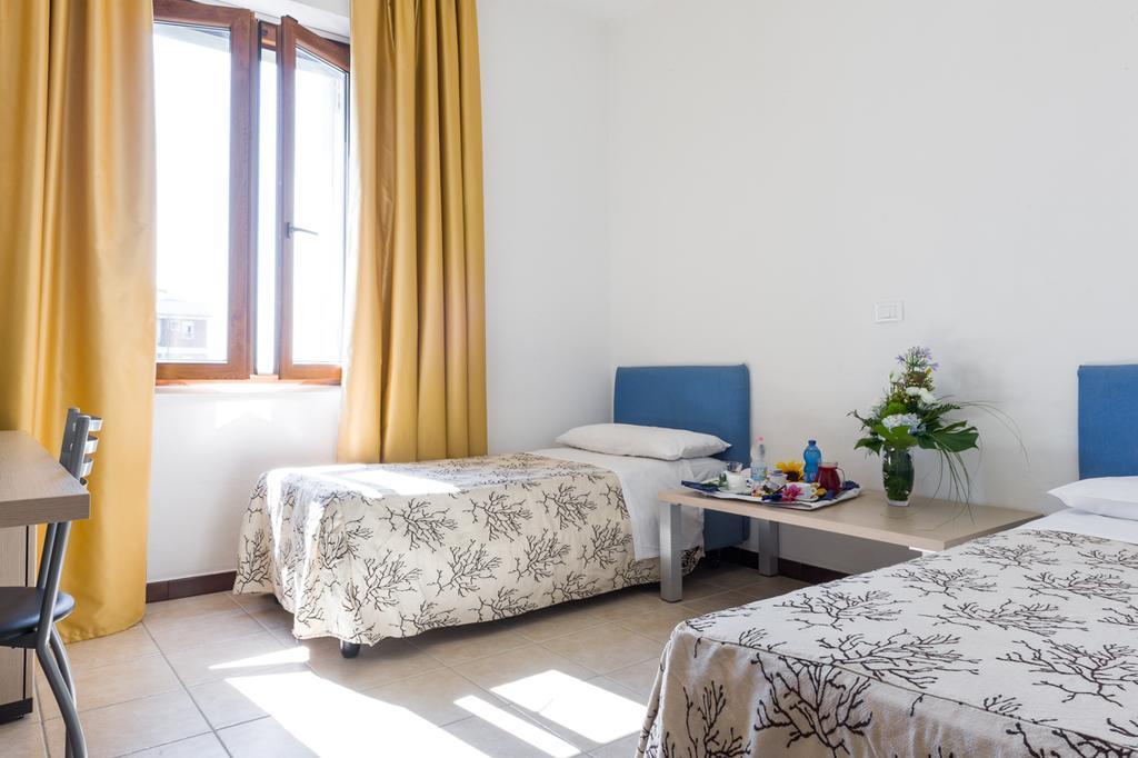 Rondine 3* Marinella di Sarzana